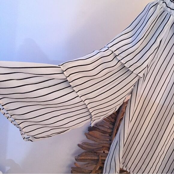 Worthington soft semi sheer off shoulder cropped blouse - Picture 2 of 4